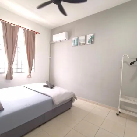 Maco Home Premium Suite Corner At Mount Austin Taman Daya Johor Bahru Exterior photo